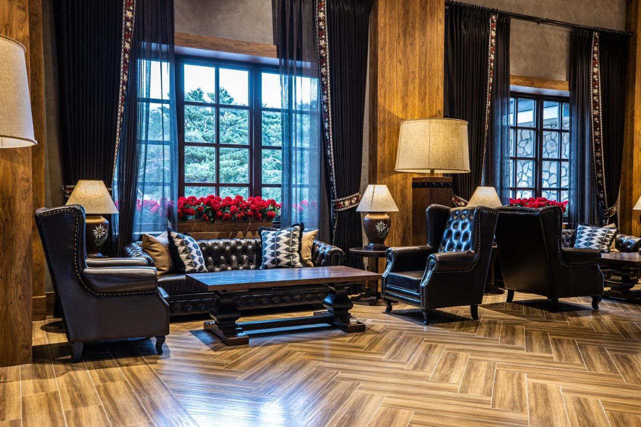 Kensington Resort Seorak Valley Сокчхо Экстерьер фото